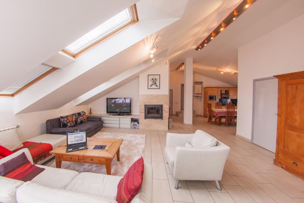 Mansard Apartment Antonovicha 4 Kyjev Pokoj fotografie